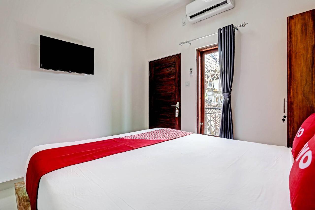 Oyo 91080 Kubu D&D Guesthouse Seminyak Exteriér fotografie