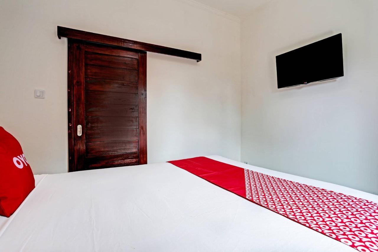 Oyo 91080 Kubu D&D Guesthouse Seminyak Exteriér fotografie